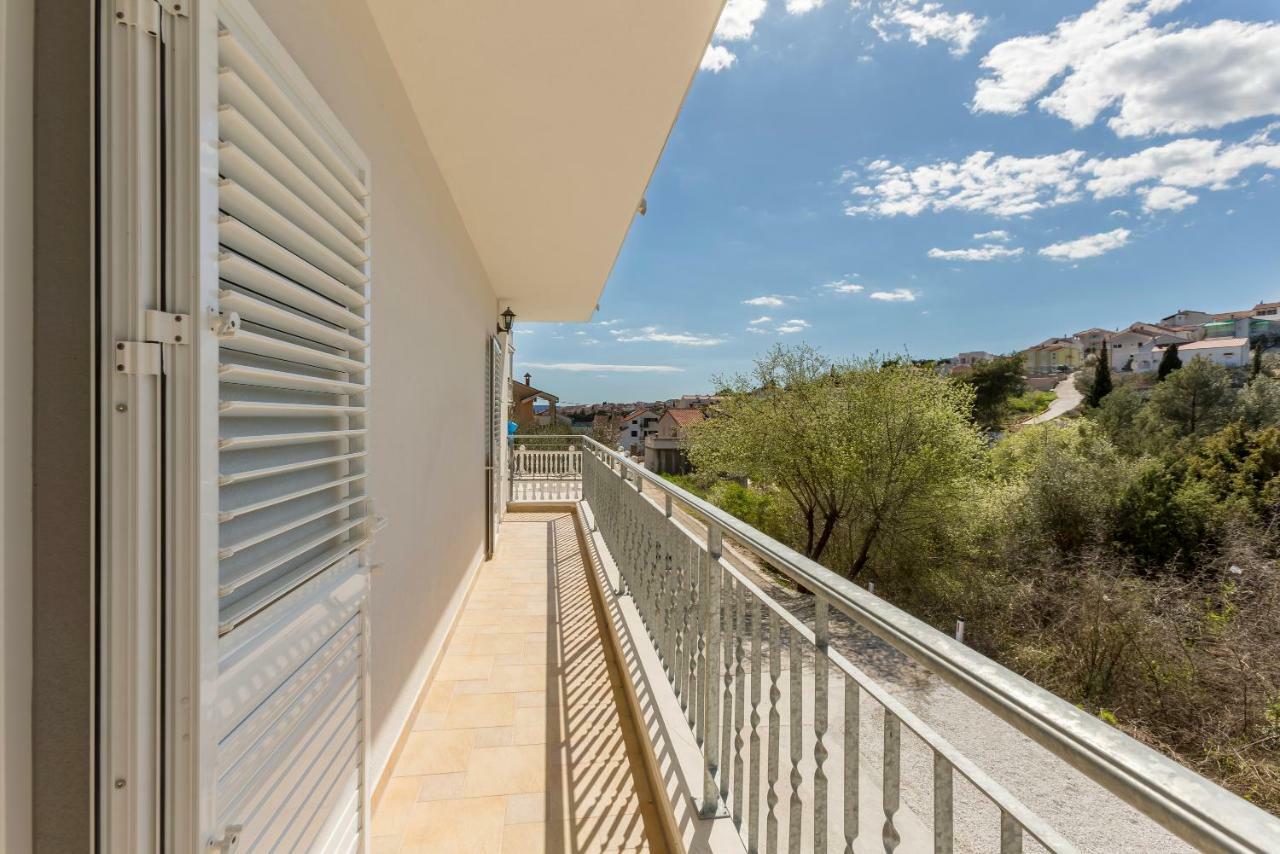 Villa Palanga Trogir Exterior photo